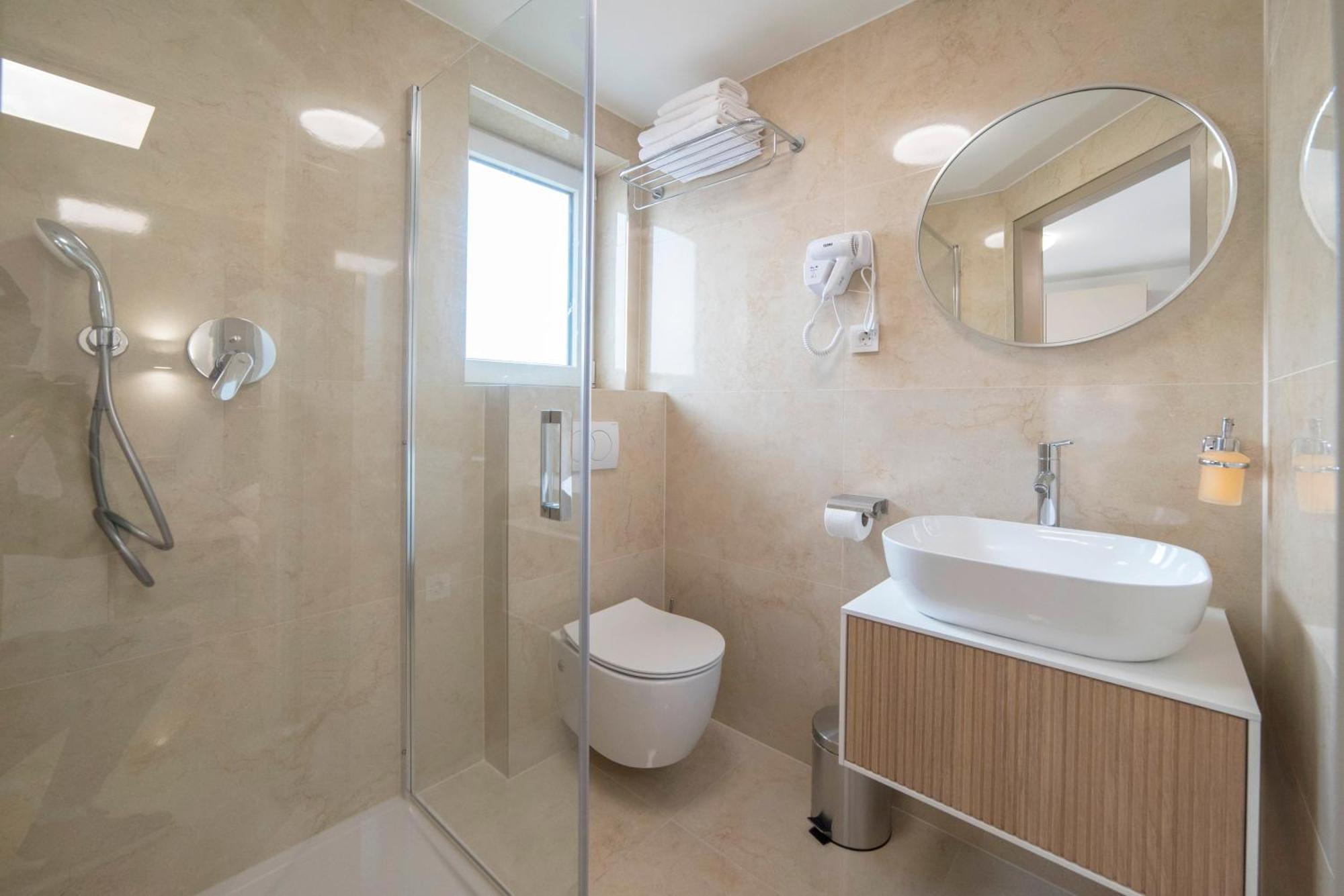 Apartments Pamer, 4Th Floor, No Elevator 자그레브 외부 사진