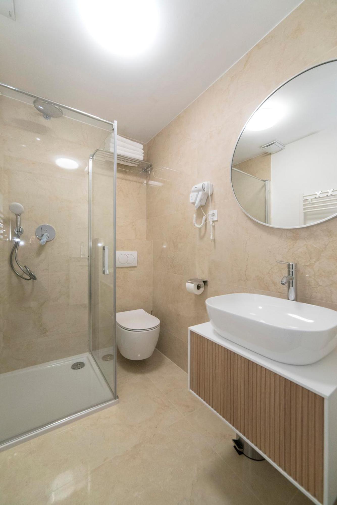 Apartments Pamer, 4Th Floor, No Elevator 자그레브 외부 사진